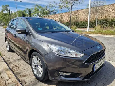 Używany Ford Focus Trend 125 KM (91 kW) 2017 Szary Kombi
