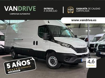 Blanco Nuevo 2025 Iveco Daily Berlina | 39.930 €