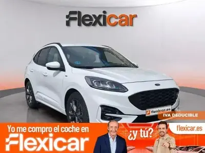 Usado Ford Kuga ST-Line 120 CV (88 kW) 2022 Blanco SUV
