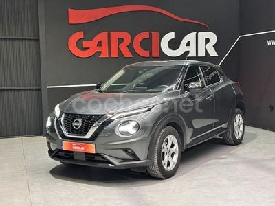 Usado Nissan Juke Acenta 114 CV (83 kW) 2021 Gris / plata SUV