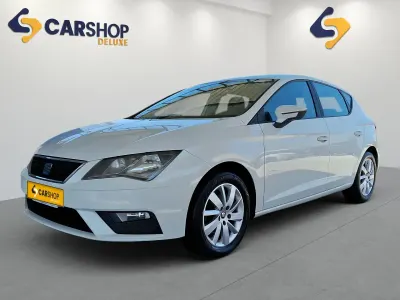 Usado Seat Leon Style 110 CV (80 kW) 2017 Blanco Berlina