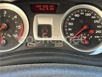 Usado Renault Clio II Authentique 70 CV (51 kW) 2008 Negro Berlina