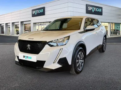 Usado Peugeot 2008 Active 100 CV (73 kW) 2020 Blanco SUV
