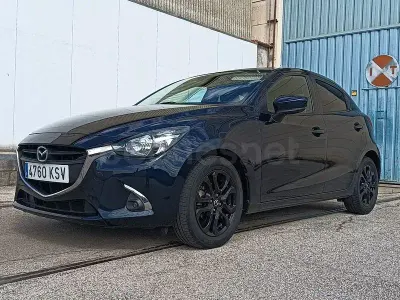 Usado Mazda 2 Edition 90 CV (66 kW) 2019 Azul Berlina