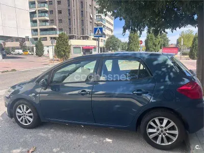 Usado Toyota Auris Sol 126 CV (92 kW) 2009 Negro Utilitario