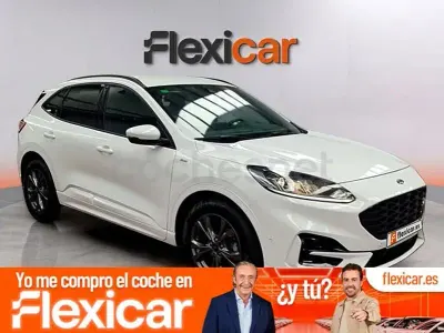 Usado Ford Kuga ST-Line 190 CV (139 kW) 2022 Blanco SUV