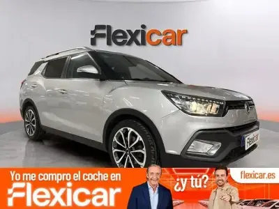 Usado SsangYong XLV Limited 115 CV (84 kW) 2017 Gris SUV