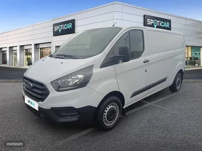 Usado Ford Transit Trend 170 CV (125 kW) 2023 Blanco Van