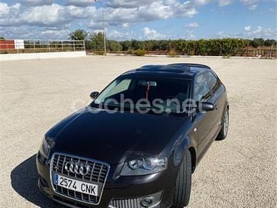 Negro Usado 2003 Audi A3 Ambition Berlina | 6000 € (Caro)