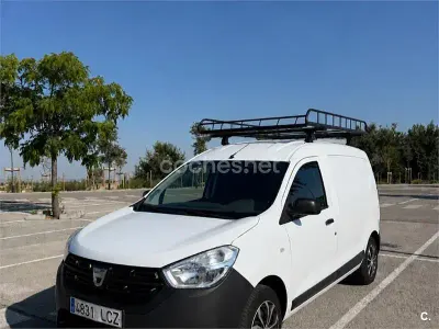 Usado Dacia Dokker Ambiance 98 CV (72 kW) 2019 Blanco Monovolumen