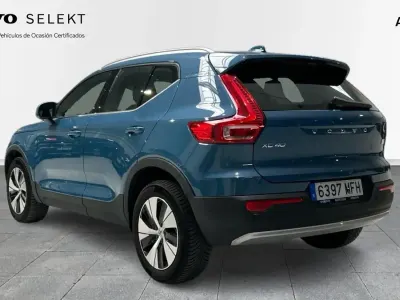 Usado Volvo XC40 Plus 262 CV (192 kW) 2023 SUV