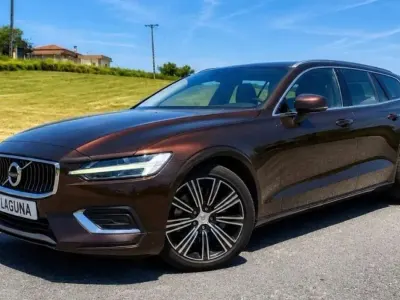 Usado Volvo V60 Inscription 150 CV (110 kW) 2020 Marrón Familiar