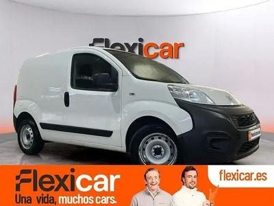 Używany Fiat Fiorino 95 KM (69 kW) 2023 Biały Minivan