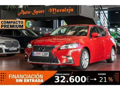 Usado Lexus CT200h Executive Line 136 CV (100 kW) 2021 Rojo Utilitario