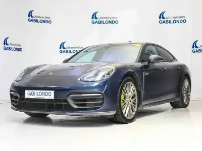 Usado Porsche Panamera 4 E-Hybrid Platinum Edition 462 CV (339 kW) 2023 Azul Utilitario