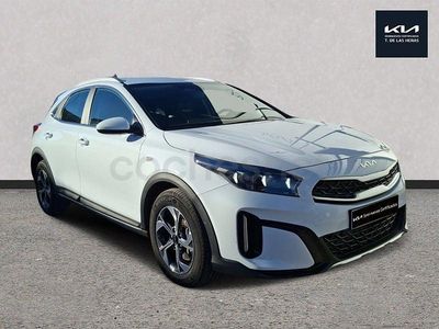 Usado Kia XCeed 140 CV (102 kW) 2025 Blanco SUV