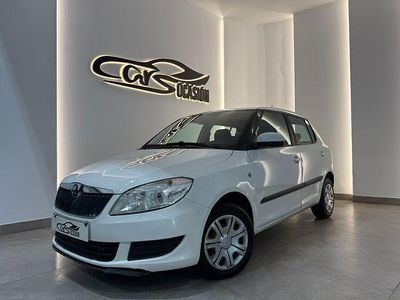 Usado Skoda Fabia Ambition 75 CV (55 kW) 2014 Blanco Berlina