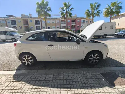 Usado Seat Ibiza SC Reference 80 CV (58 kW) 2010 Blanco Utilitario