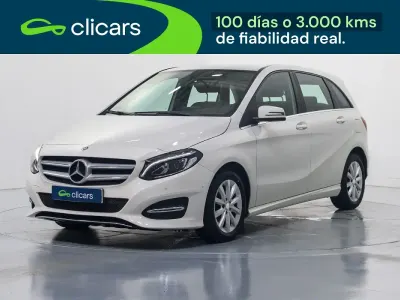 Usado Mercedes B180 109 CV (80 kW) 2015 Blanco Utilitario