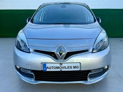 Usado Renault Grand Scénic III Dynamique 130 CV (95 kW) 2012 Gris / plata Monovolumen