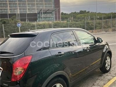 Usado Ssangyong (KGM) Korando 175 CV (128 kW) 2011 Negro SUV