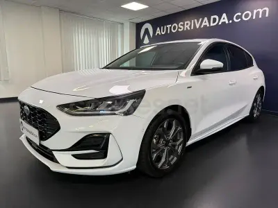 Usado Ford Focus ST-Line 155 CV (114 kW) 2024 Blanco Berlina