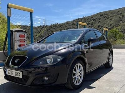 Usado Seat Leon Reference 105 HP (77 kW) 2010 Preto Citadino