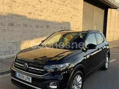 Usado VW T-Cross Advance 115 CV (84 kW) 2021 Negro SUV
