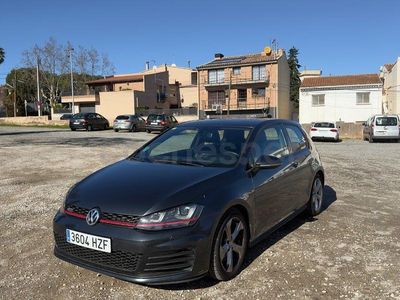 Usado VW Golf VII GTI 220 CV (161 kW) 2014 Gris / plata Berlina