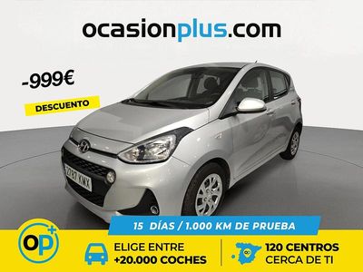 Usado Hyundai i10 66 CV (48 kW) 2018 Gris Utilitario
