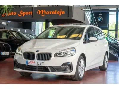 Usado BMW 218 Gran Tourer Sport Line 150 CV (110 kW) 2022 Blanco Monovolumen