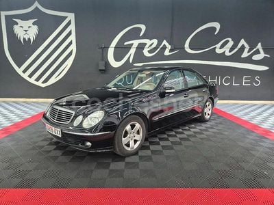 Negro Usado 2006 Mercedes E200 Avantgarde Berlina | 7995 €
