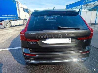Negro Usado 2022 Volvo XC60 Momentum SUV | 36.000 € (Precio justo)