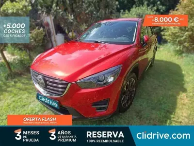 Używany Mazda CX-5 Luxury 175 KM (128 kW) 2015 Czerwony SUV