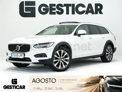 Usado Volvo V90 CC 235 CV (172 kW) 2021 Blanco Familiar