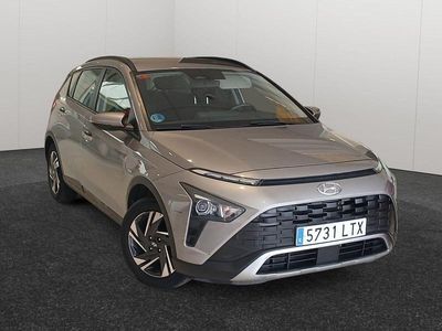 Usado Hyundai Bayon 100 CV (73 kW) 2021 Gris SUV