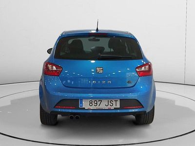 Usado Seat Ibiza Crono 110 CV (80 kW) 2016 Azul Berlina