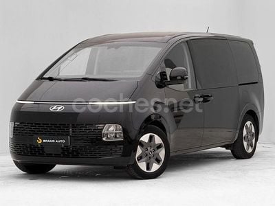 Negro Usado 2022 Hyundai Staria Monovolumen | 39.900 € (Precio justo)