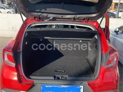 Usado Renault Captur Evolution 90 CV (66 kW) 2021 Rojo SUV