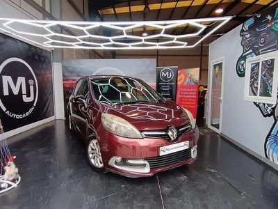 Usado Renault Scénic III Bose Edition 110 CV (80 kW) 2015 Gris / plata Monovolumen