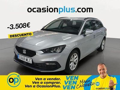 Usado Seat Leon Style 130 CV (95 kW) 2023 Gris Familiar