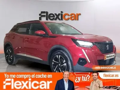 Usado Peugeot 2008 Allure 131 CV (96 kW) 2020 Rojo SUV