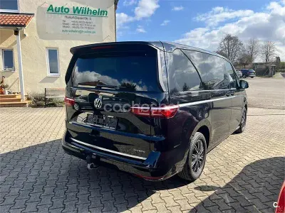 Usado VW Multivan Style 218 CV (160 kW) 2024 Negro Monovolumen