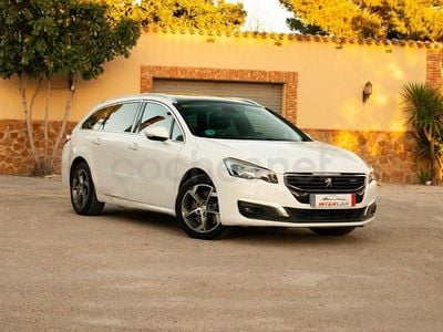 Usado Peugeot 508 SW Allure 180 CV (132 kW) 2015 Blanco Familiar