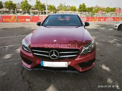Usado Mercedes C250 AMG line 211 CV (155 kW) 2016 Granate Berlina
