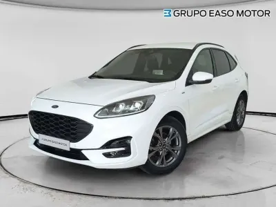 Usado Ford Kuga ST-Line 120 CV (88 kW) 2022 Blanco SUV