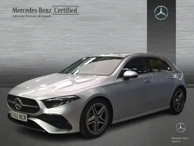 Usado Mercedes A180 136 CV (100 kW) 2025 Gris Berlina