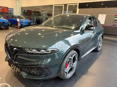 Nuevo Alfa Romeo Tonale Veloce 174 CV (127 kW) 2026 Verde SUV