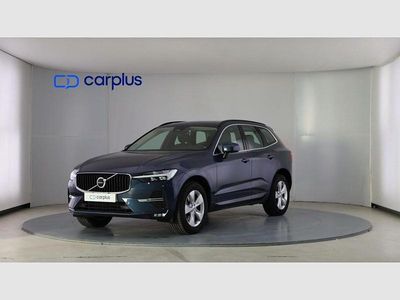 Usado Volvo XC60 Momentum 197 CV (144 kW) 2021 Denim blue metalizado SUV