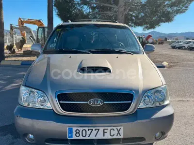 Usado Kia Carnival
